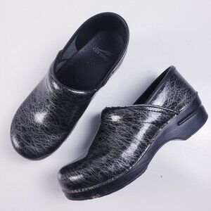 Dansko Womens Black Silver Scribble Professional Nursing Leather Clogs 40 9.5-10